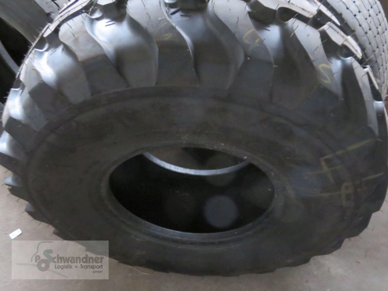 Reifen типа Dunlop 405/70 R18, Gebrauchtmaschine в Pfreimd (Фотография 1)