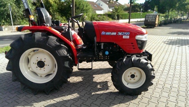 Traktor типа Branson 5025 R, Neumaschine в Sommerach (Фотография 2)