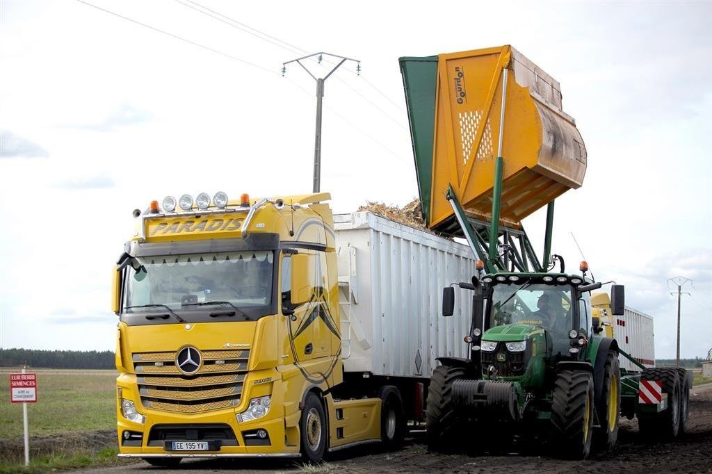 Sonstiges типа GOURDON TBG 330 Effektiv højtipvogn til overlæsning af afgrøder i lastbiler m.m., Gebrauchtmaschine в Løgumkloster (Фотография 2)
