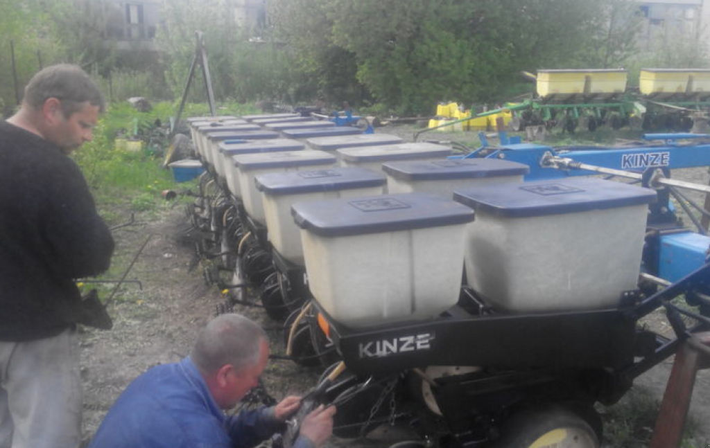 Direktsaatmaschine типа Kinze EF,  в Вінниця (Фотография 4)