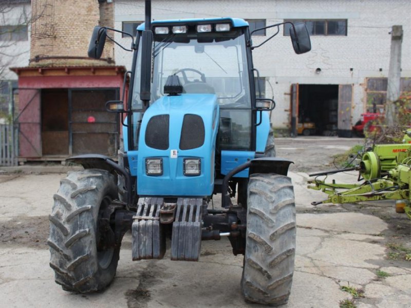 Oldtimer-Traktor типа Belarus Беларус-1025.2, Neumaschine в Ковель (Фотография 1)