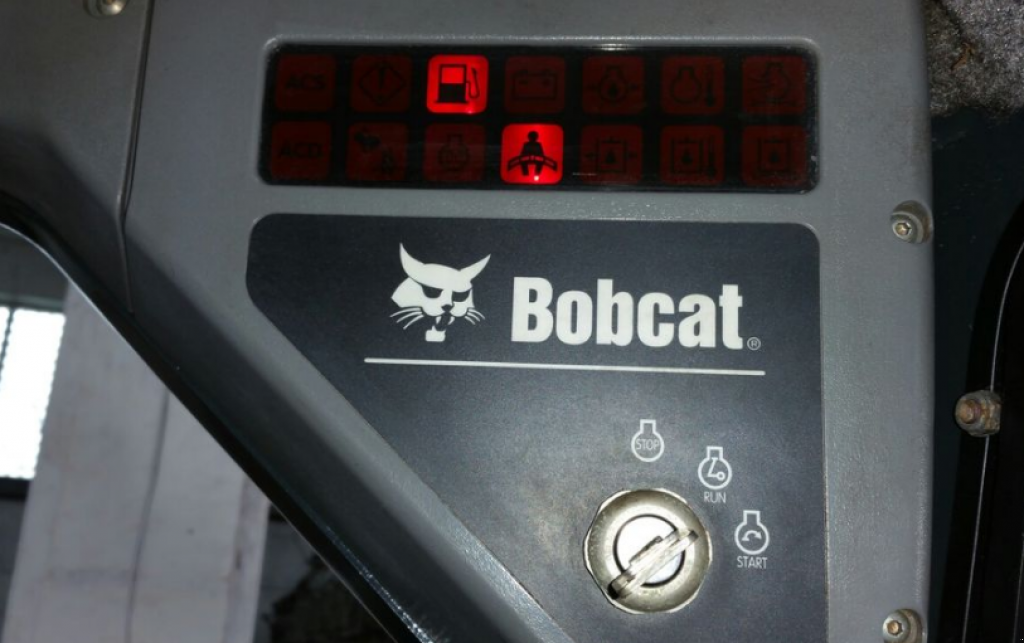 Gabelstapler типа Bobcat S250 Turbo,  в Золочів (Фотография 9)