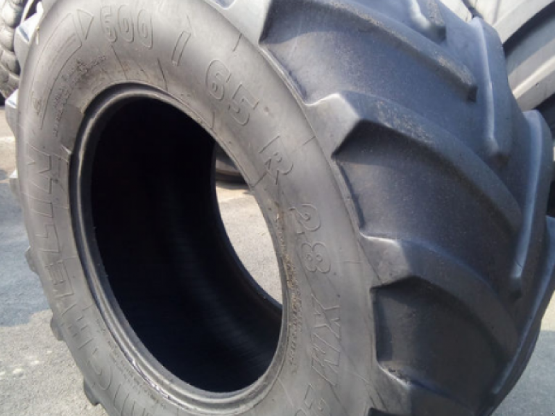 Reifen типа Michelin 600/65R28 XM 28,  в Житомир (Фотография 1)