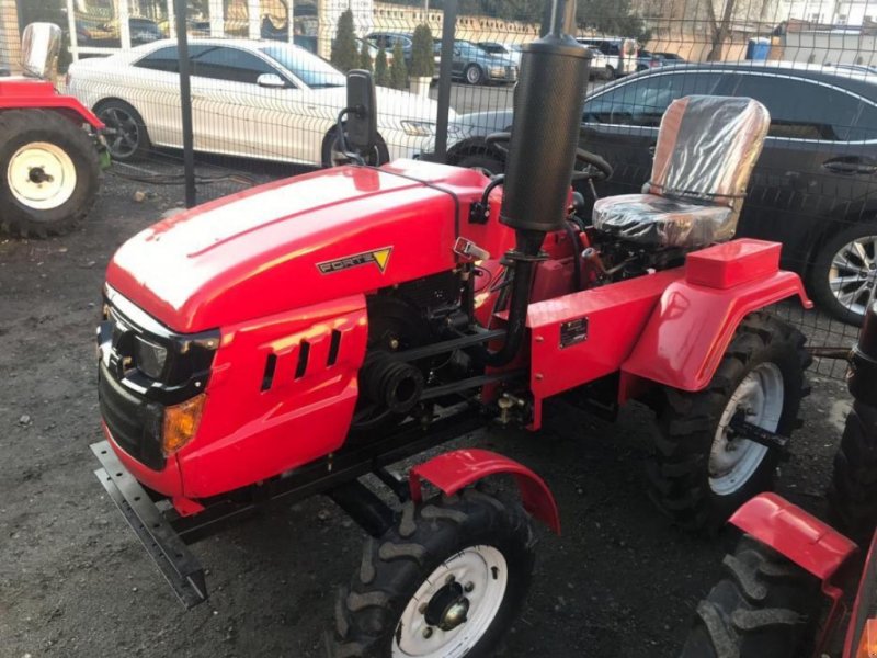 Oldtimer-Traktor типа Antonio Carraro V 80, Neumaschine в Суми (Фотография 1)