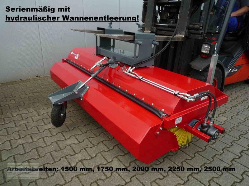 Kehrmaschine типа EURO-Jabelmann einschl. hydr. Entleerung, aus laufender Produktion, NEU, Neumaschine в Itterbeck (Фотография 1)